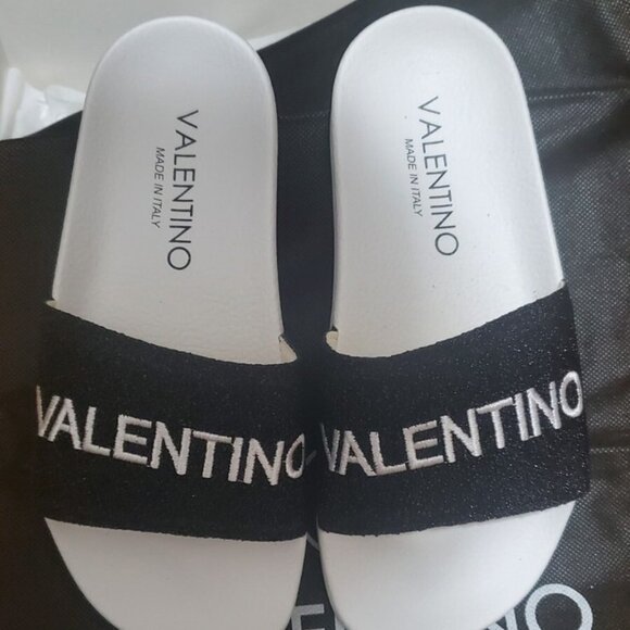 Valentino by Mario Valentino Men\'s Logo Leather Slides - Black White - Size 9 Sa